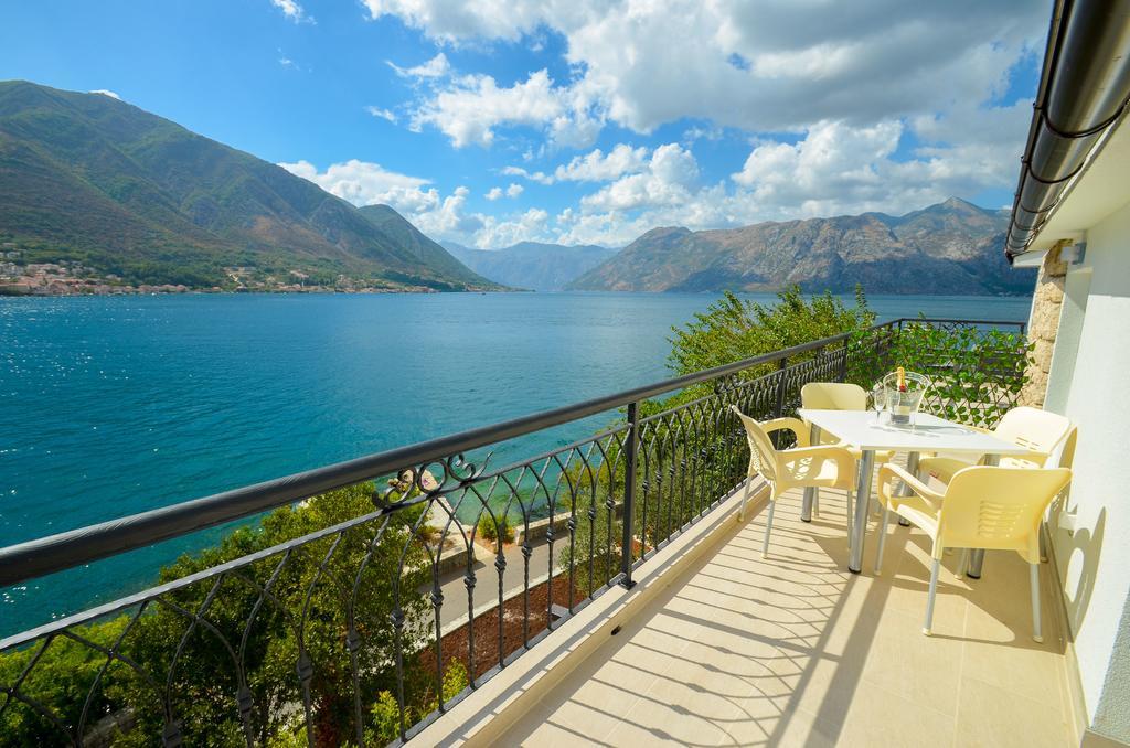 Guesthouse Grotta Di Nicola コトル エクステリア 写真