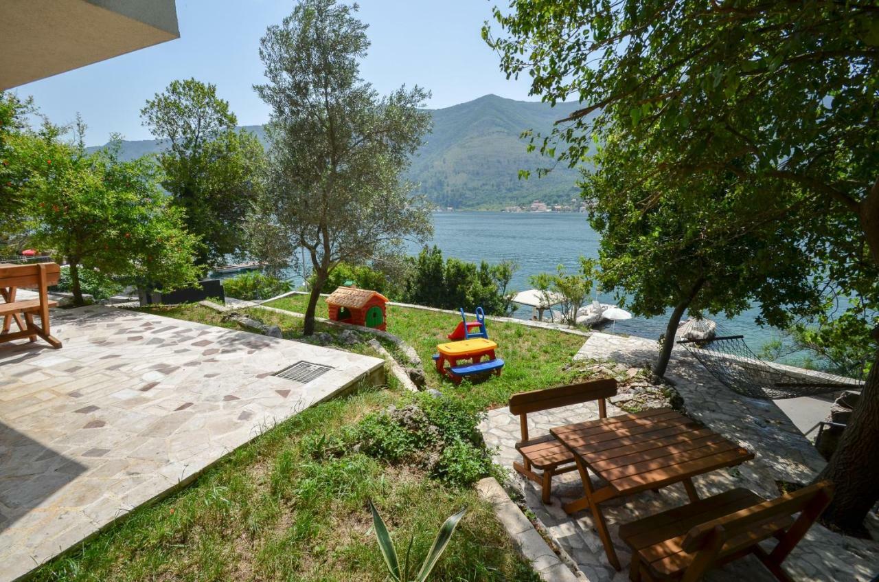 Guesthouse Grotta Di Nicola コトル エクステリア 写真